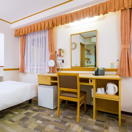 Toyoko Inn Yonago Ekimae Exterior photo